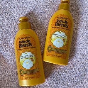 Garnier whole blends leave in